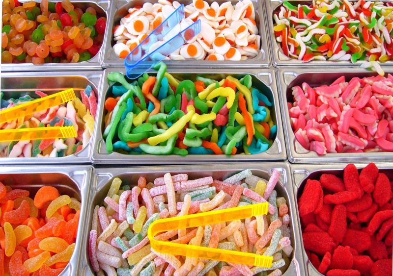 magasin-CHATEAUDOUBLE-min_pick_and_mix_children's_sweets_candy_colorful_treat_confectionery-1020869